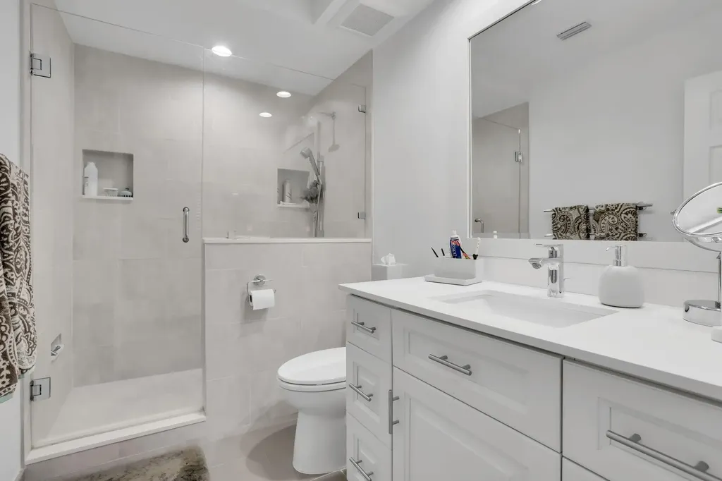 1012 Langer Way Delray Beach FL 33483