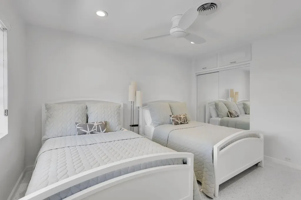 1012 Langer Way Delray Beach FL 33483