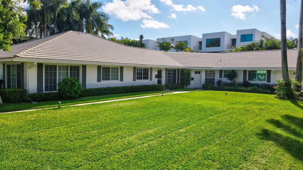 1012 Langer Way Delray Beach FL 33483