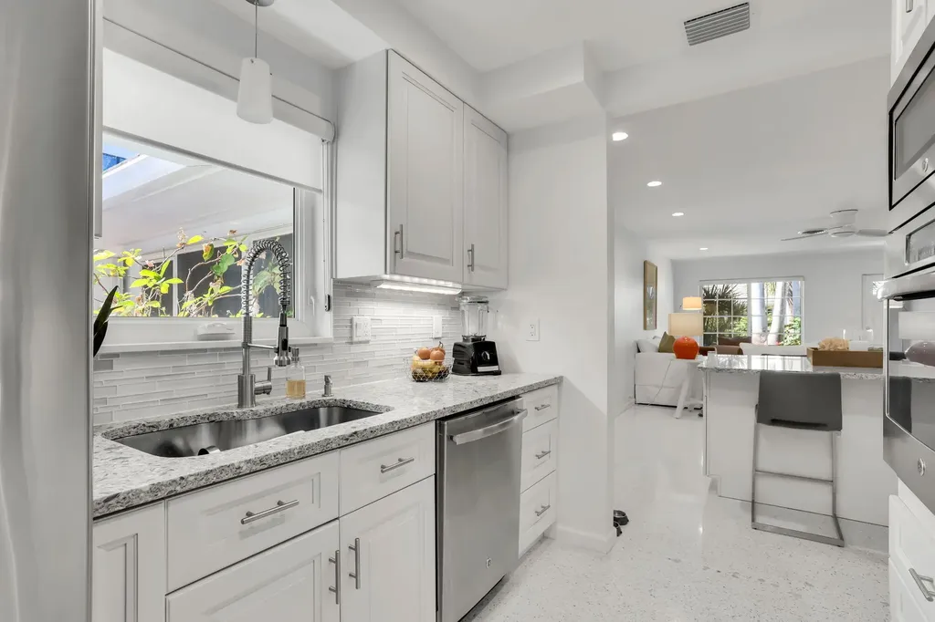1012 Langer Way Delray Beach FL 33483