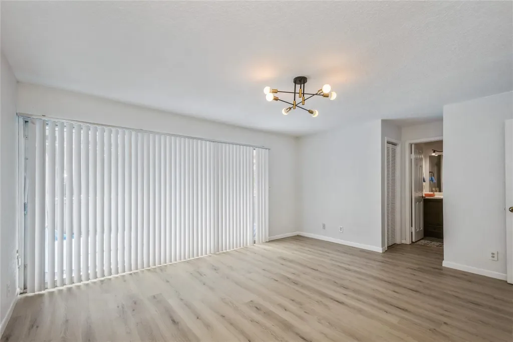 8208 NW 8th Place NW Plantation FL 33324