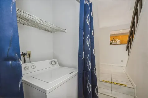 8208 NW 8th Place NW Plantation FL 33324