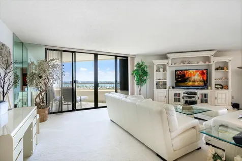 5070 N Ocean Drive Singer Island FL 33404