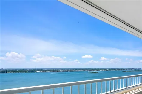 5070 N Ocean Drive Singer Island FL 33404