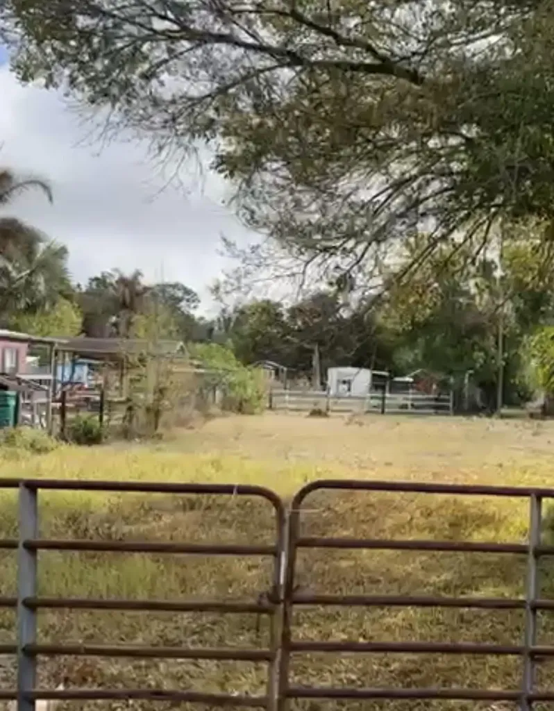 854 NE 42nd Terrace Okeechobee FL 34972