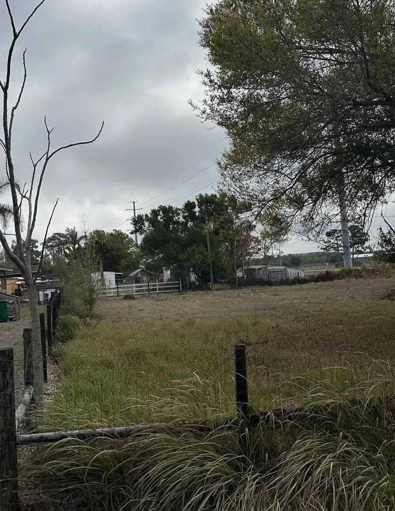 854 NE 42nd Terrace Okeechobee FL 34972