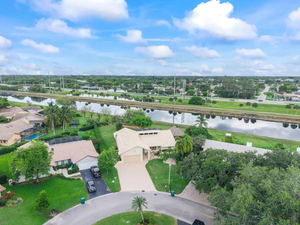 11240 SW 1st Street Coral Springs FL 33071