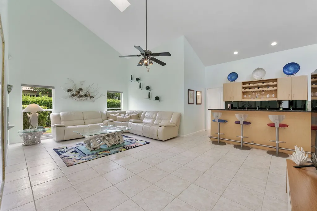 11240 SW 1st Street Coral Springs FL 33071