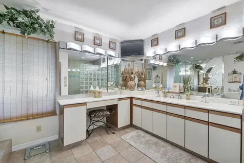 11240 SW 1st Street Coral Springs FL 33071