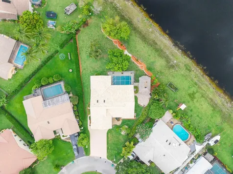 11240 SW 1st Street Coral Springs FL 33071