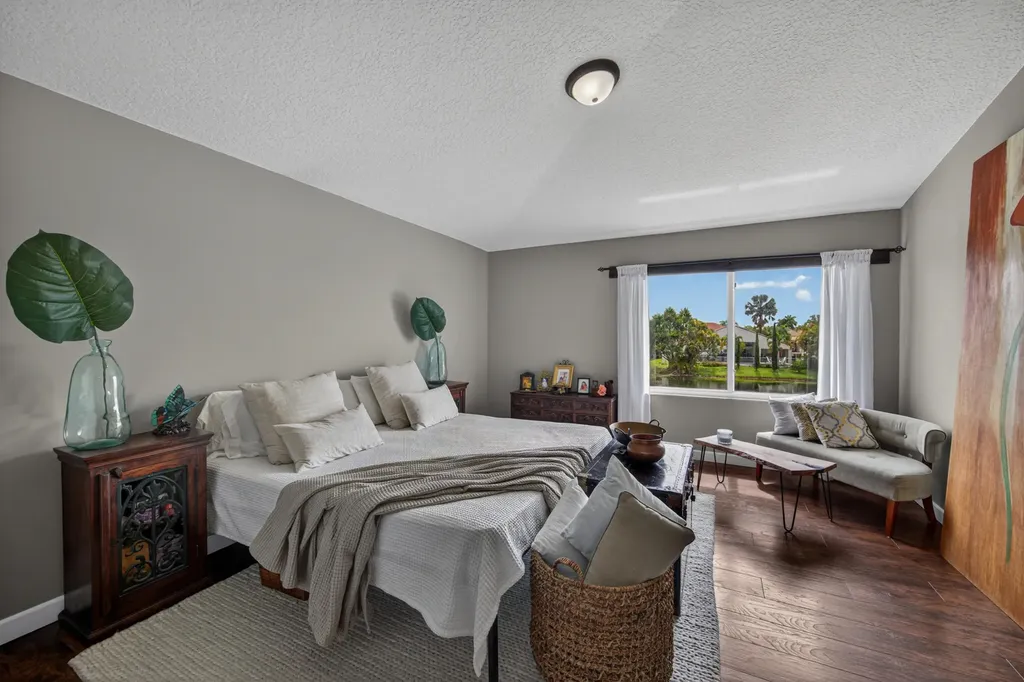 791 SW 191st Avenue Pembroke Pines FL 33029