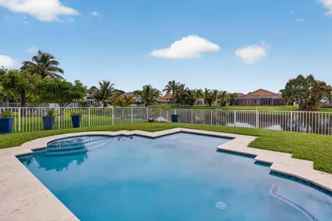791 SW 191st Avenue Pembroke Pines FL 33029