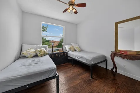 791 SW 191st Avenue Pembroke Pines FL 33029