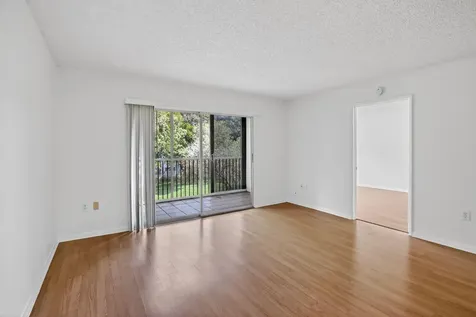 801 SW 138th Avenue Pembroke Pines FL 33027