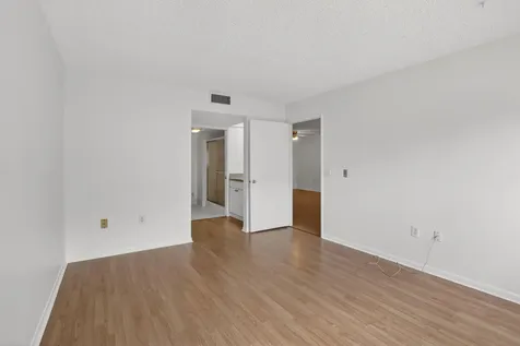 801 SW 138th Avenue Pembroke Pines FL 33027