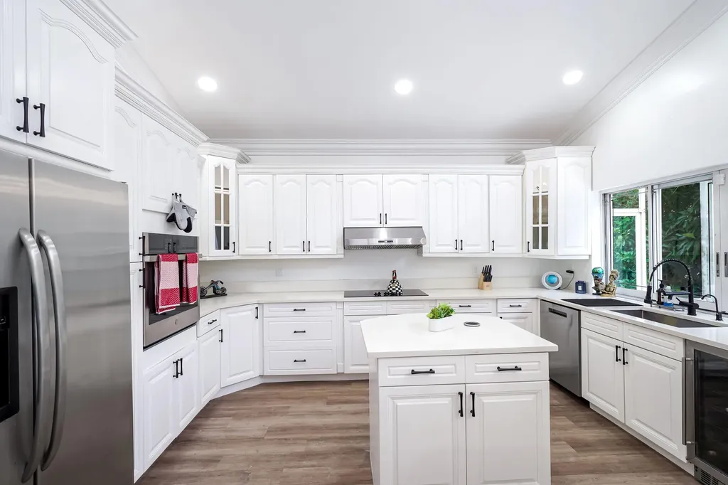 12499 Classic Drive Coral Springs FL 33071