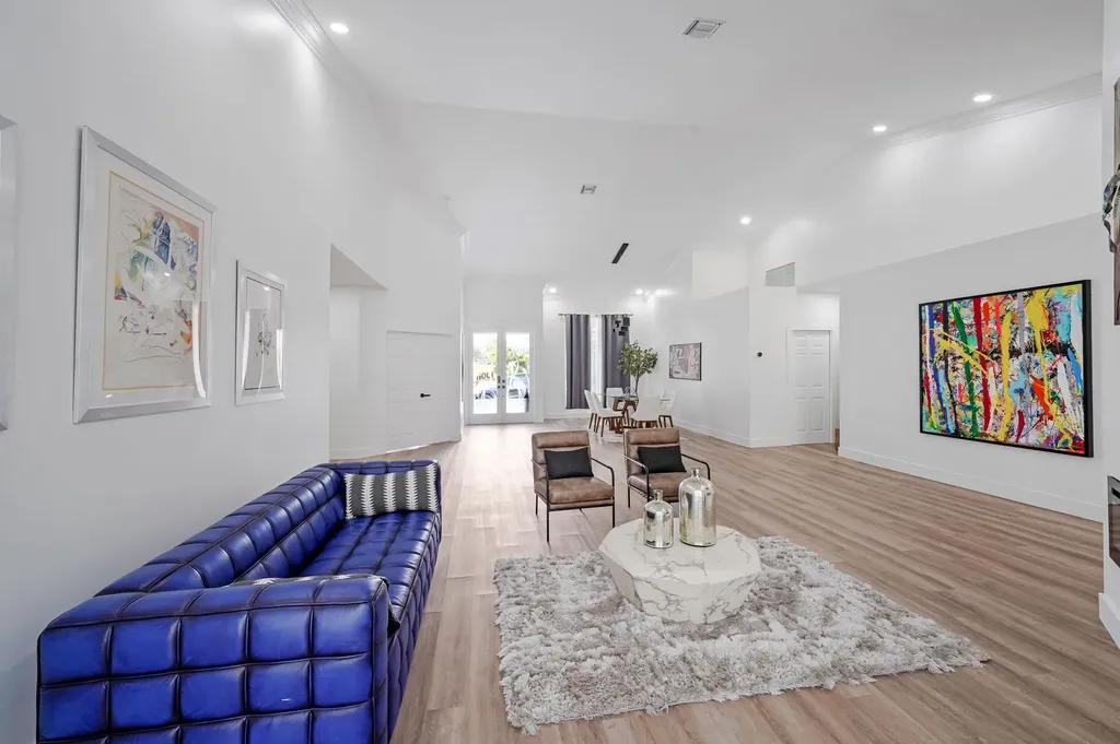 12499 Classic Drive Coral Springs FL 33071