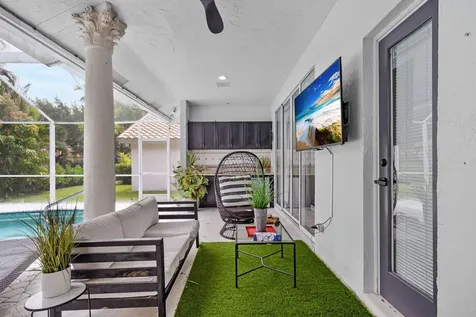 12499 Classic Drive Coral Springs FL 33071