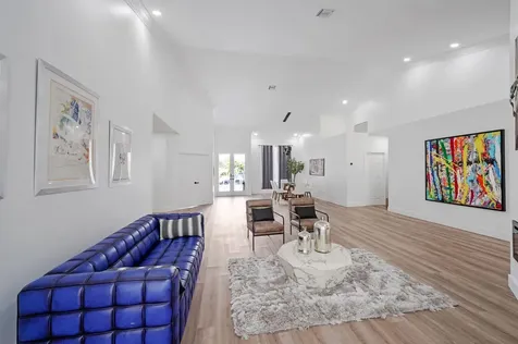 12499 Classic Drive Coral Springs FL 33071