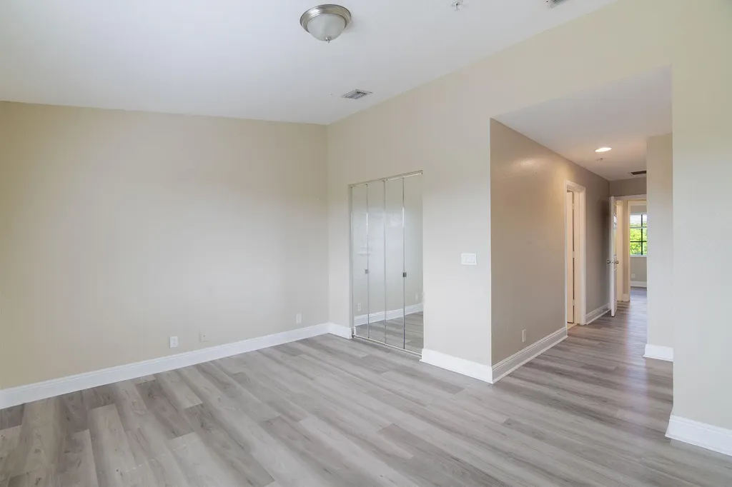 1718 NE 6th Street Boynton Beach FL 33435