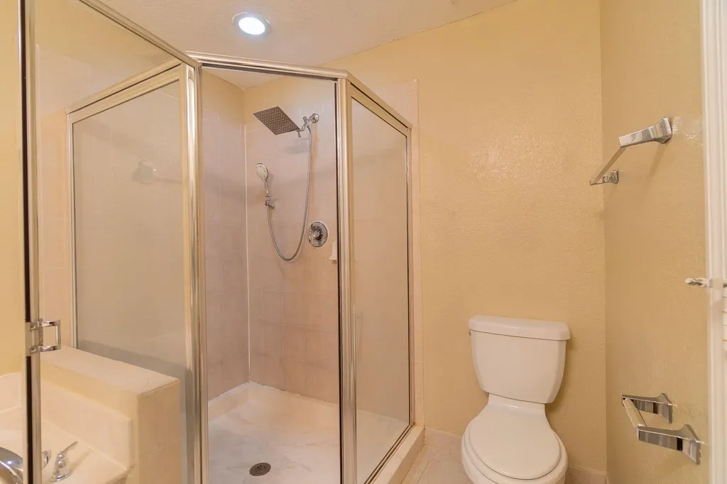 1718 NE 6th Street Boynton Beach FL 33435
