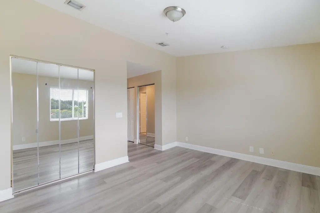 1718 NE 6th Street Boynton Beach FL 33435