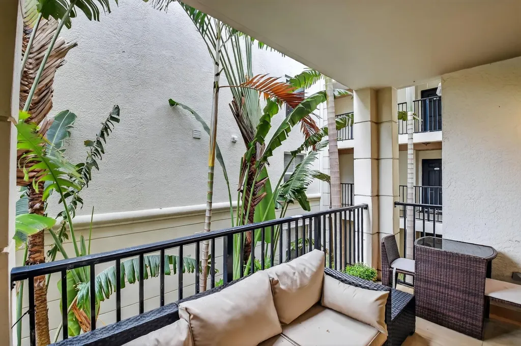 3212 Tuscany Way Boynton Beach FL 33435