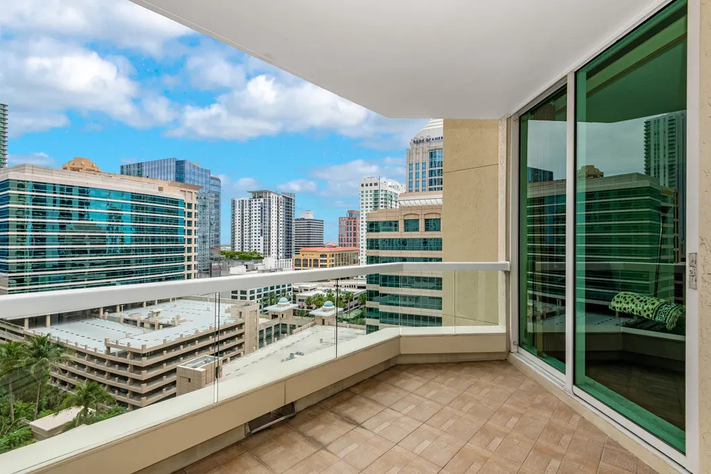 411 N New River Drive Drive E Fort Lauderdale FL 33301