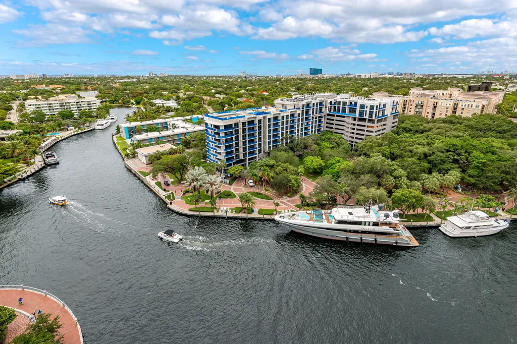 411 N New River Drive Drive E Fort Lauderdale FL 33301
