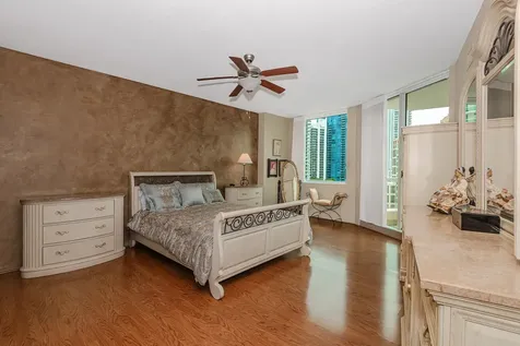 411 N New River Drive Drive E Fort Lauderdale FL 33301