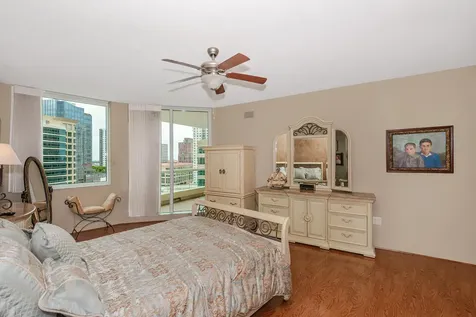 411 N New River Drive Drive E Fort Lauderdale FL 33301