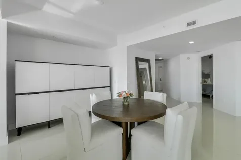 2640 Lake Shore Drive Riviera Beach FL 33404