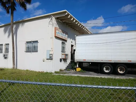 5 NW 3rd Avenue Dania Beach FL