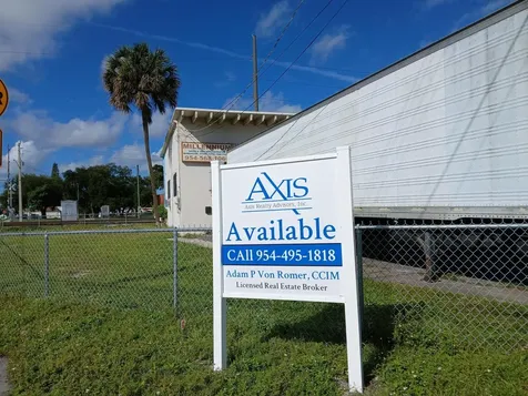 5 NW 3rd Avenue Dania Beach FL