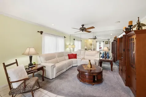 7599 NW 74th Avenue Tamarac FL 33321