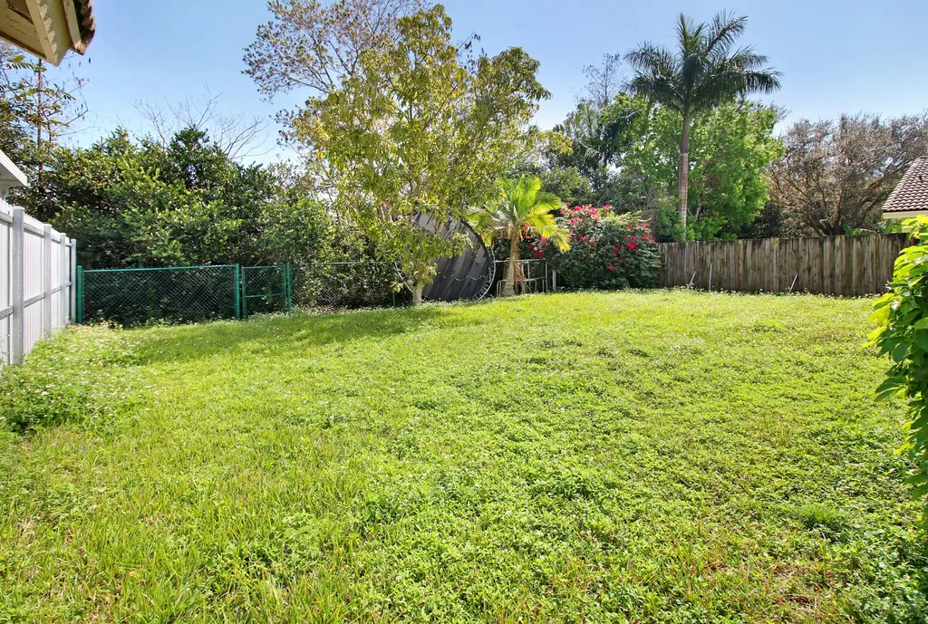 401 SW 203rd Avenue Pembroke Pines FL 33029