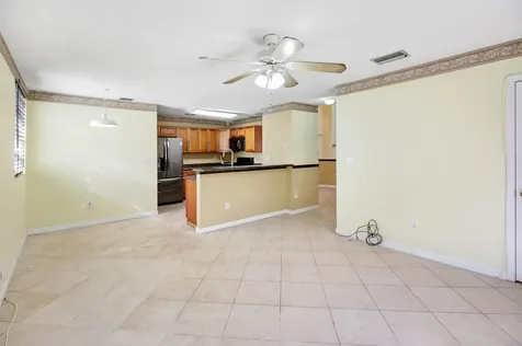 401 NW 203rd Avenue SW Pembroke Pines FL 33029