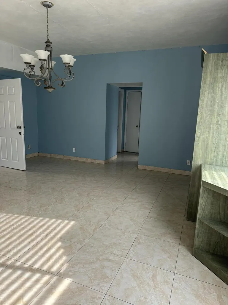 2202 NE 3rd Street Boynton Beach FL 33435