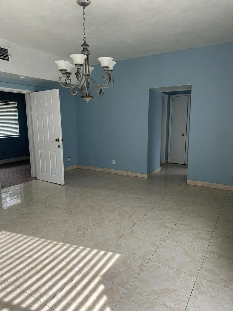 2202 NE 3rd Street Boynton Beach FL 33435