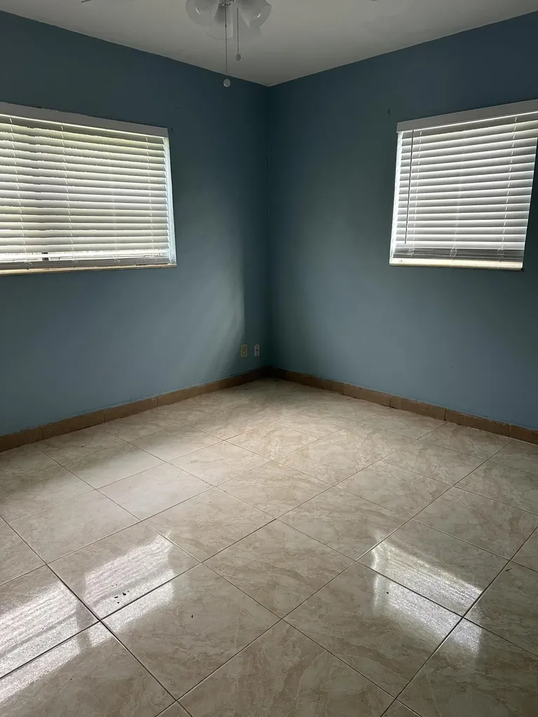 2202 NE 3rd Street Boynton Beach FL 33435