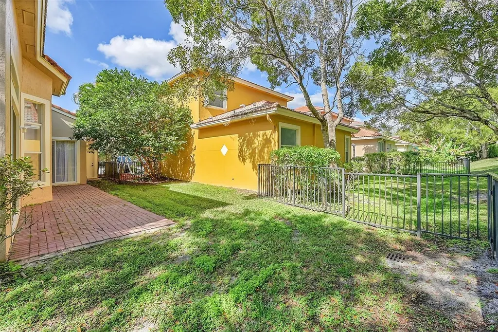 5875 NW 119th Drive Coral Springs FL 33076