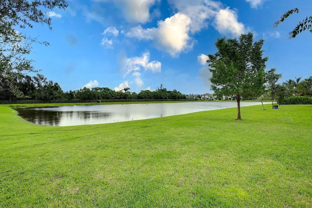 8985 Gulf Run Way Lake Worth FL 33467