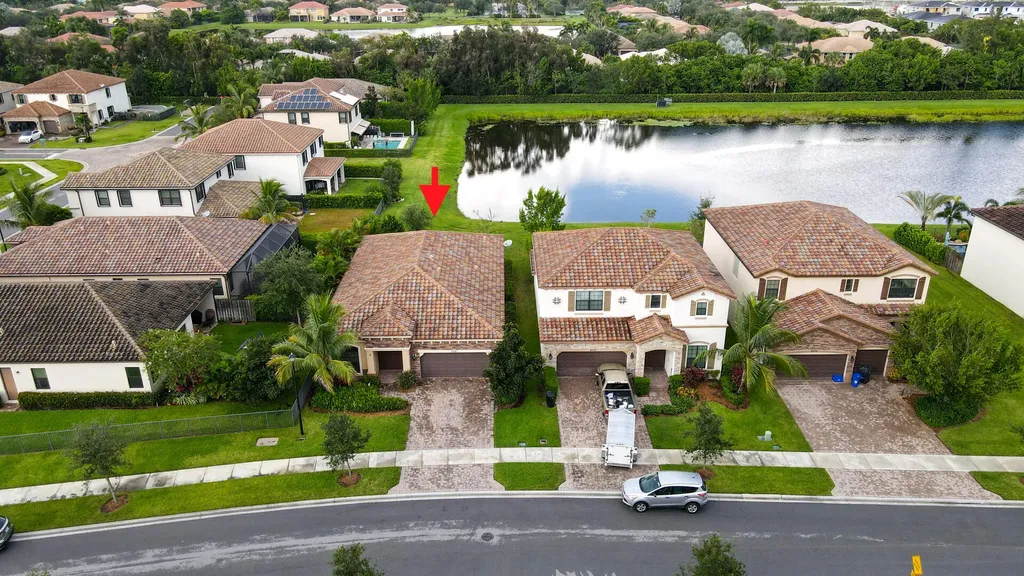 8985 Gulf Run Way Lake Worth FL 33467