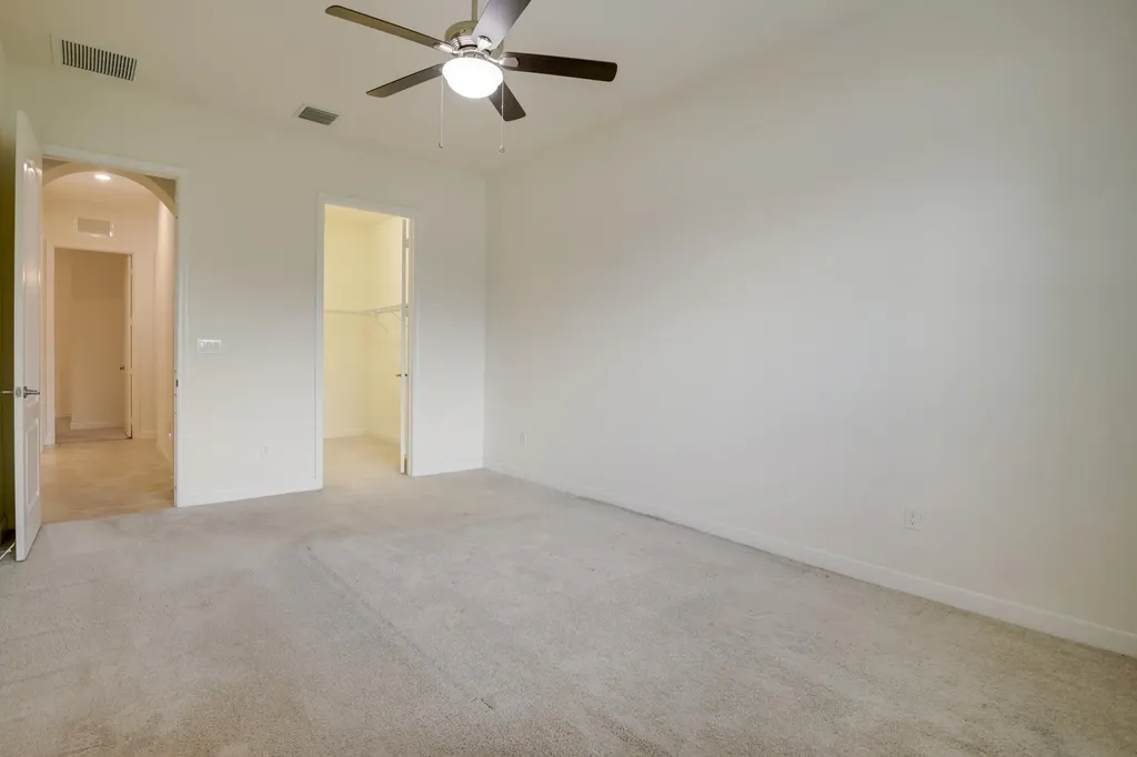 8985 Gulf Run Way Lake Worth FL 33467