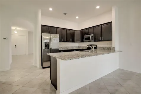 8985 Gulf Run Way Lake Worth FL 33467