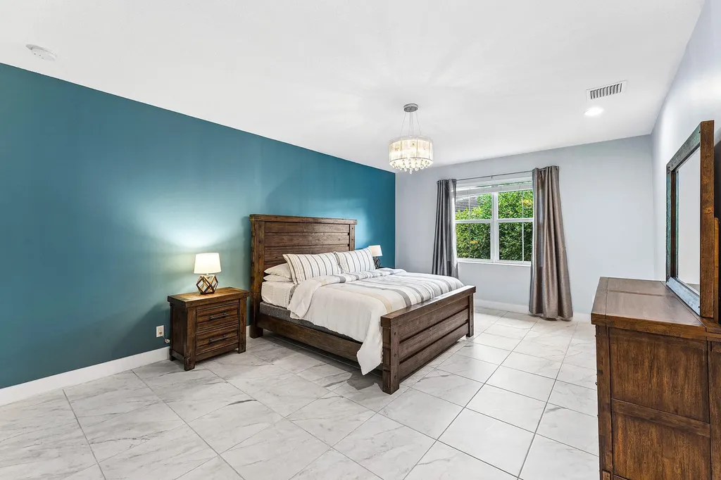 4821 Pointe Midtown Road Palm Beach Gardens FL 33418