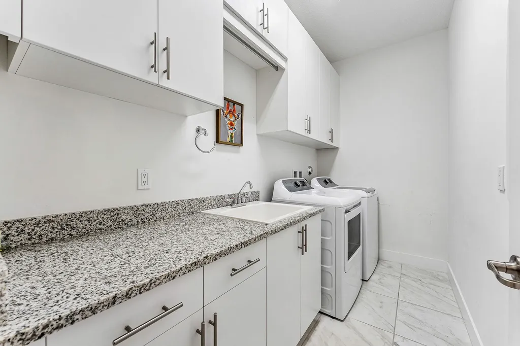 4821 Pointe Midtown Road Palm Beach Gardens FL 33418