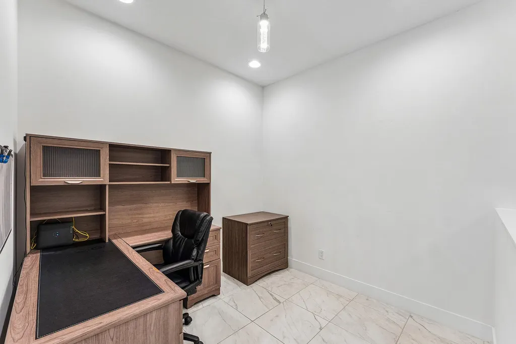 4821 Pointe Midtown Road Palm Beach Gardens FL 33418