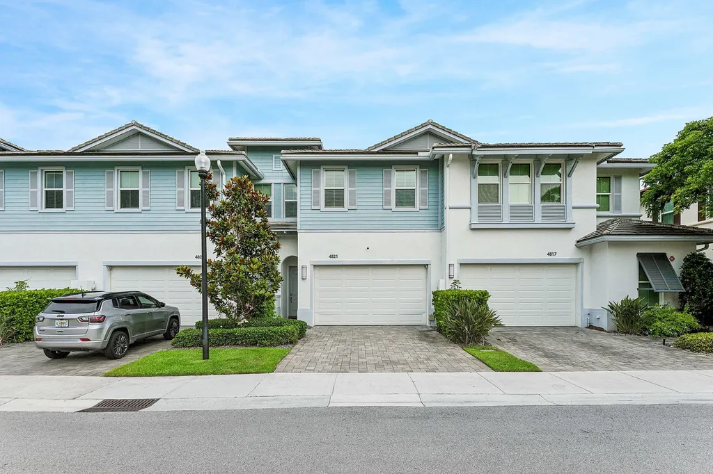 4821 Pointe Midtown Road Palm Beach Gardens FL 33418