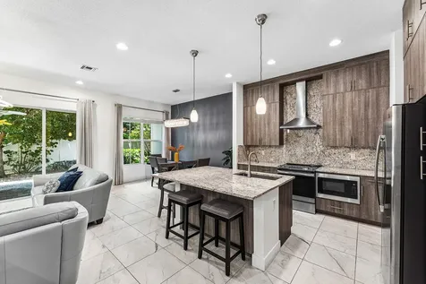 4821 Pointe Midtown Road Palm Beach Gardens FL 33418